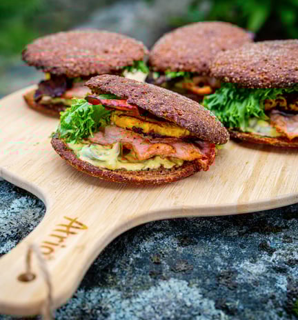 001 Heidi & Jessica 5-2025.jpg