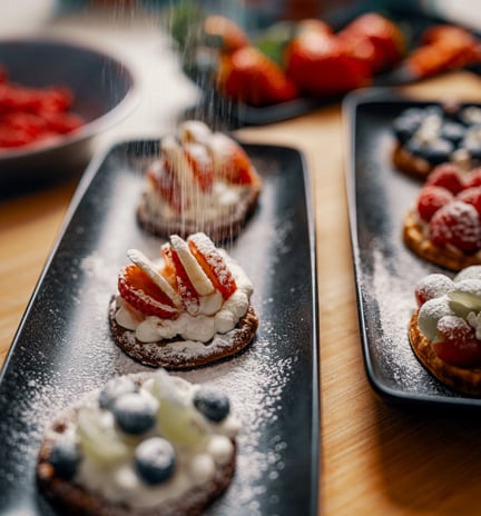 001 Heidi & Jessica 3-2025.jpg