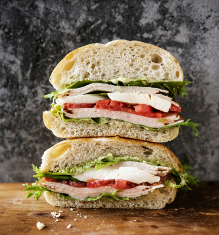 Kana-mozzarellasämpylät full.png